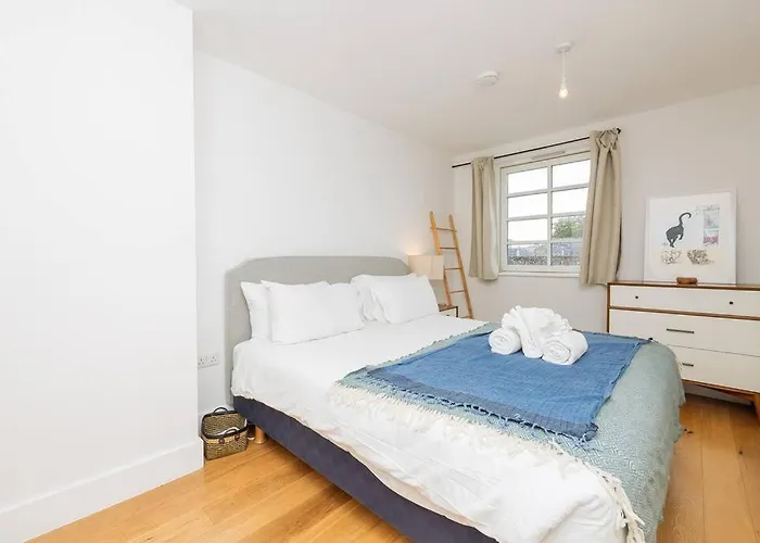 Διαμέρισμα Cosy 2 Bed Flat In On River Avon